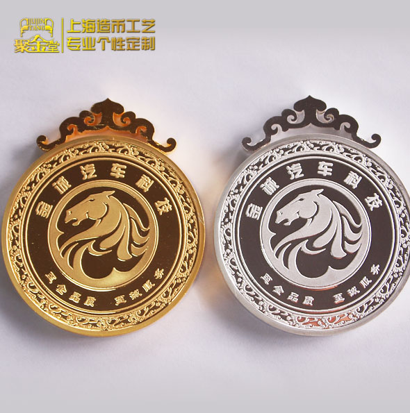 國(guó)內(nèi)低風(fēng)險(xiǎn)地區(qū)持綠碼通行金銀章的魅力